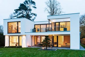 Haus mit Roma Raffstore 3