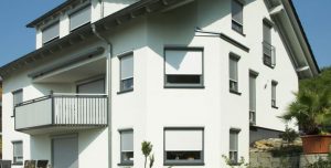Haus mit Vorbaurollladen 4